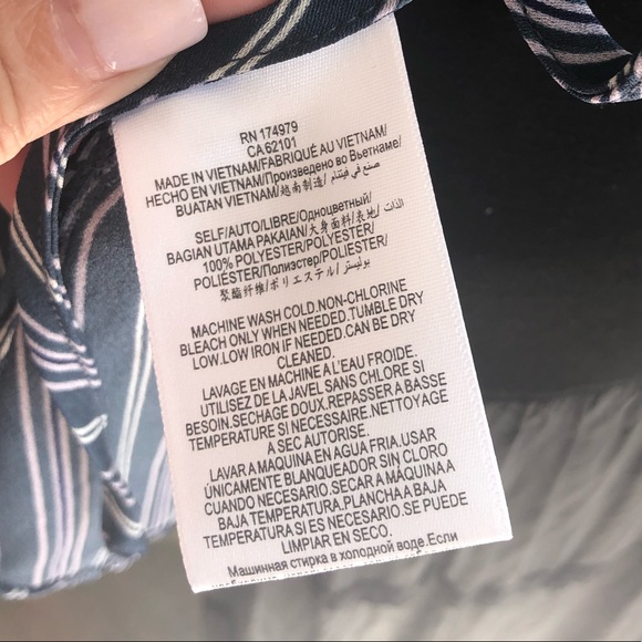 Striped Tie Wrap Blouse ( NEW) Beautiful - Picture 10 of 13